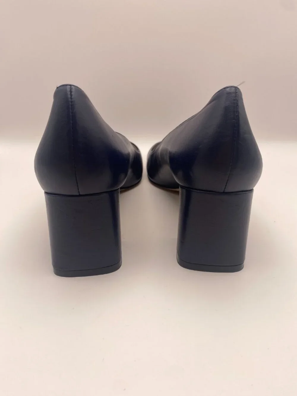 Stuart Weitzman Women’s 57MM Milla Cap Toe Navy Black Leather Pumps Sz 9 B